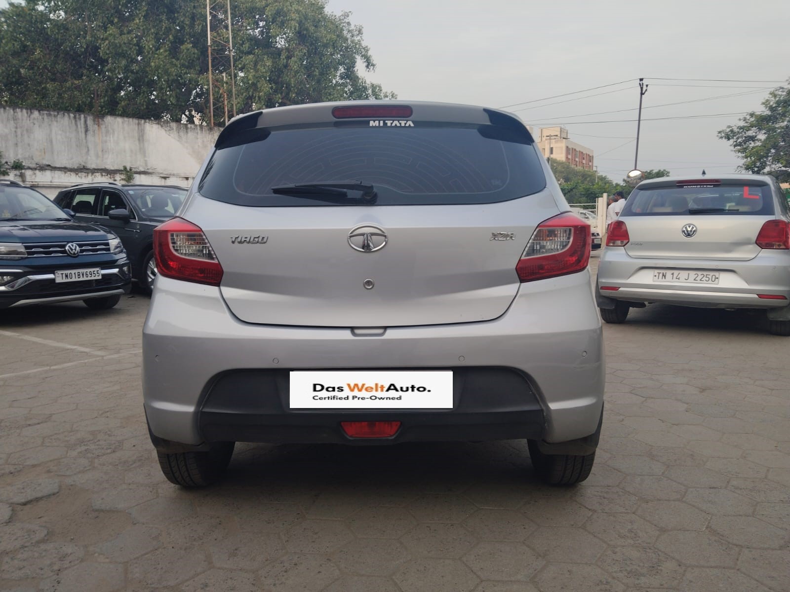 Tata Tiago(2016-2019) Revotron Xza
